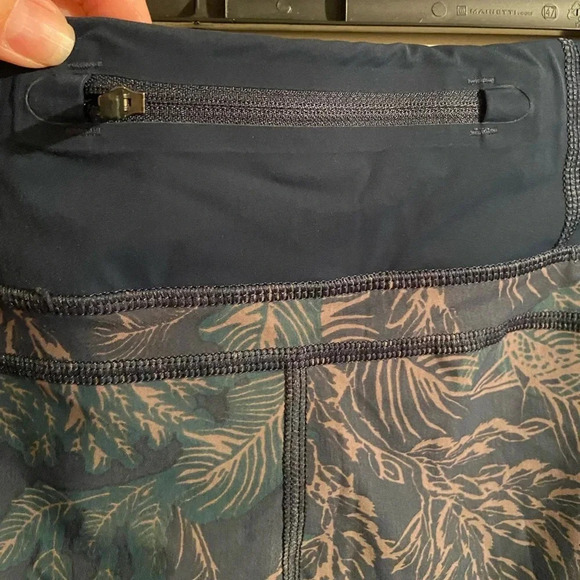 Sweaty Betty Leggings Mid Rise 7/8 Mesh panel Floral RN03525806 Large Short - Picture 9 of 9